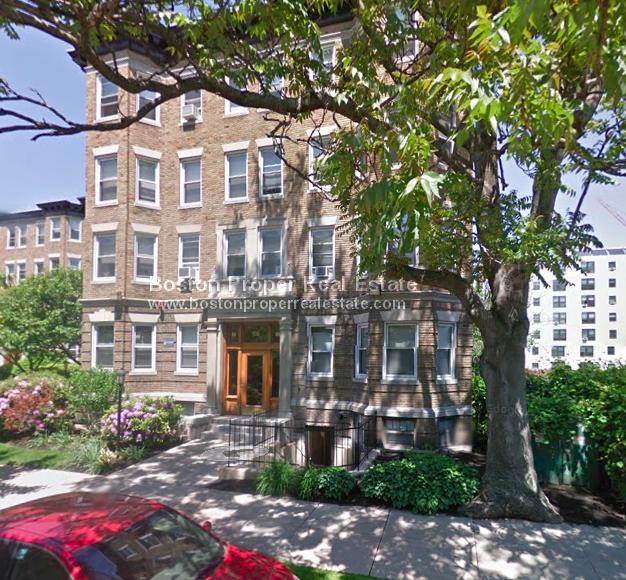 105 Queensberry St, Fenway