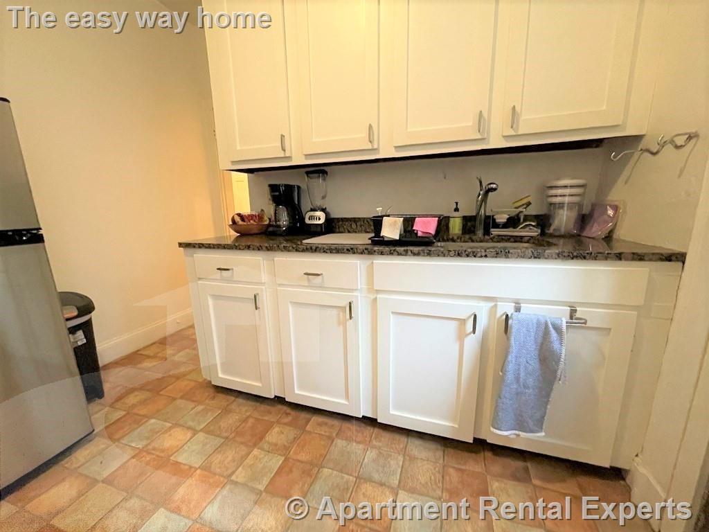 71 Martin St, Harvard Square