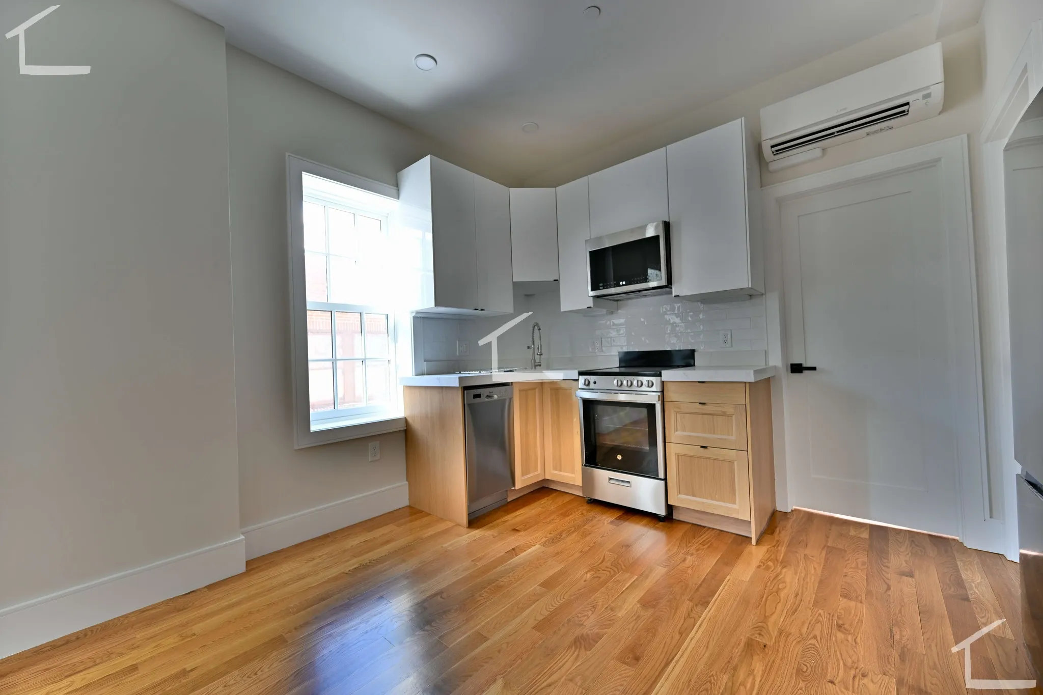 18 Winchester St, Back Bay