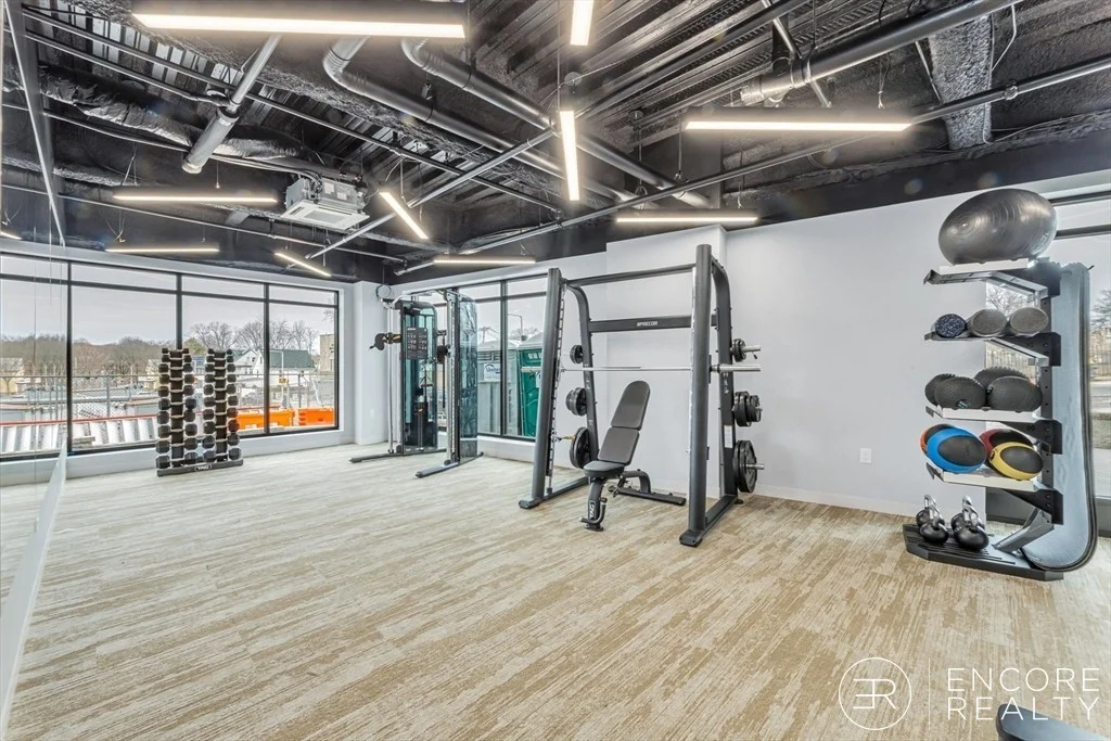 375 Cummins Hwy, Roslindale