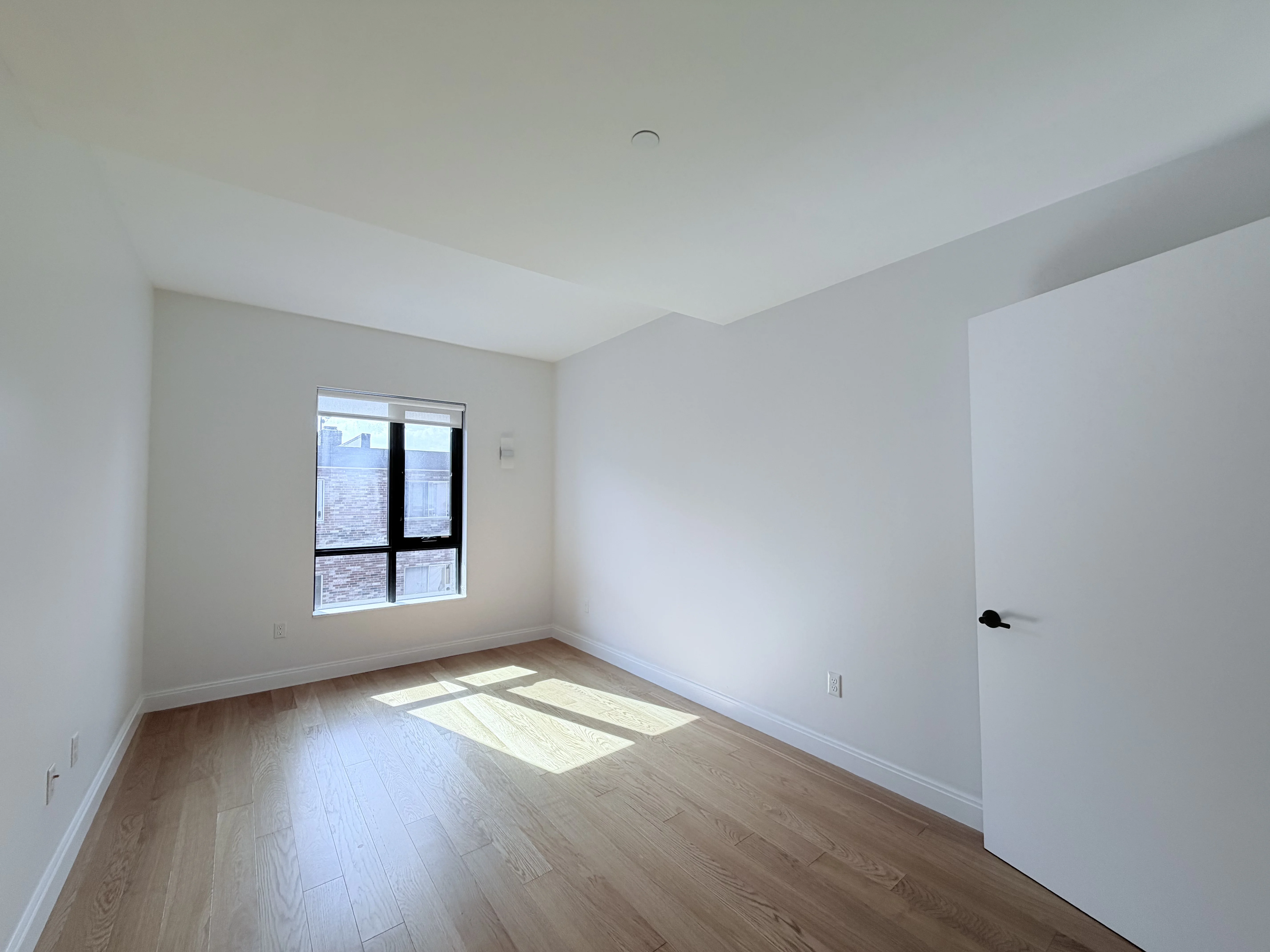 83 Gardner St, Allston