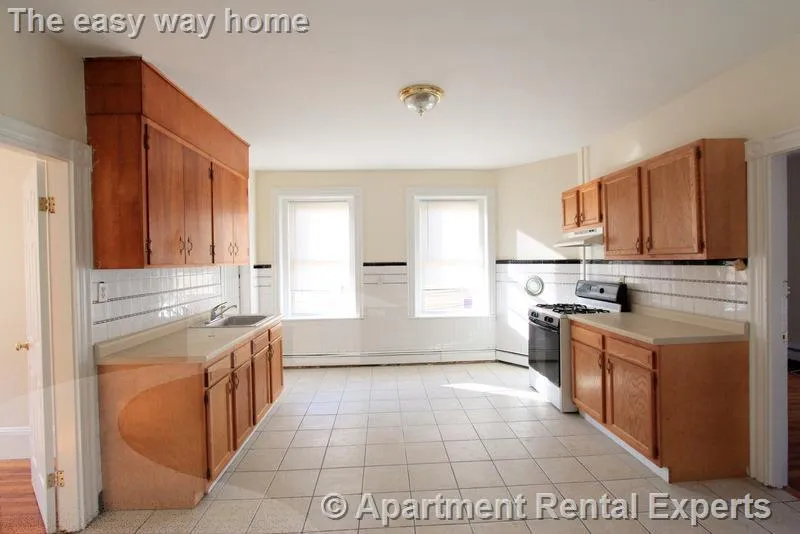 10 Winter St, East Cambridge