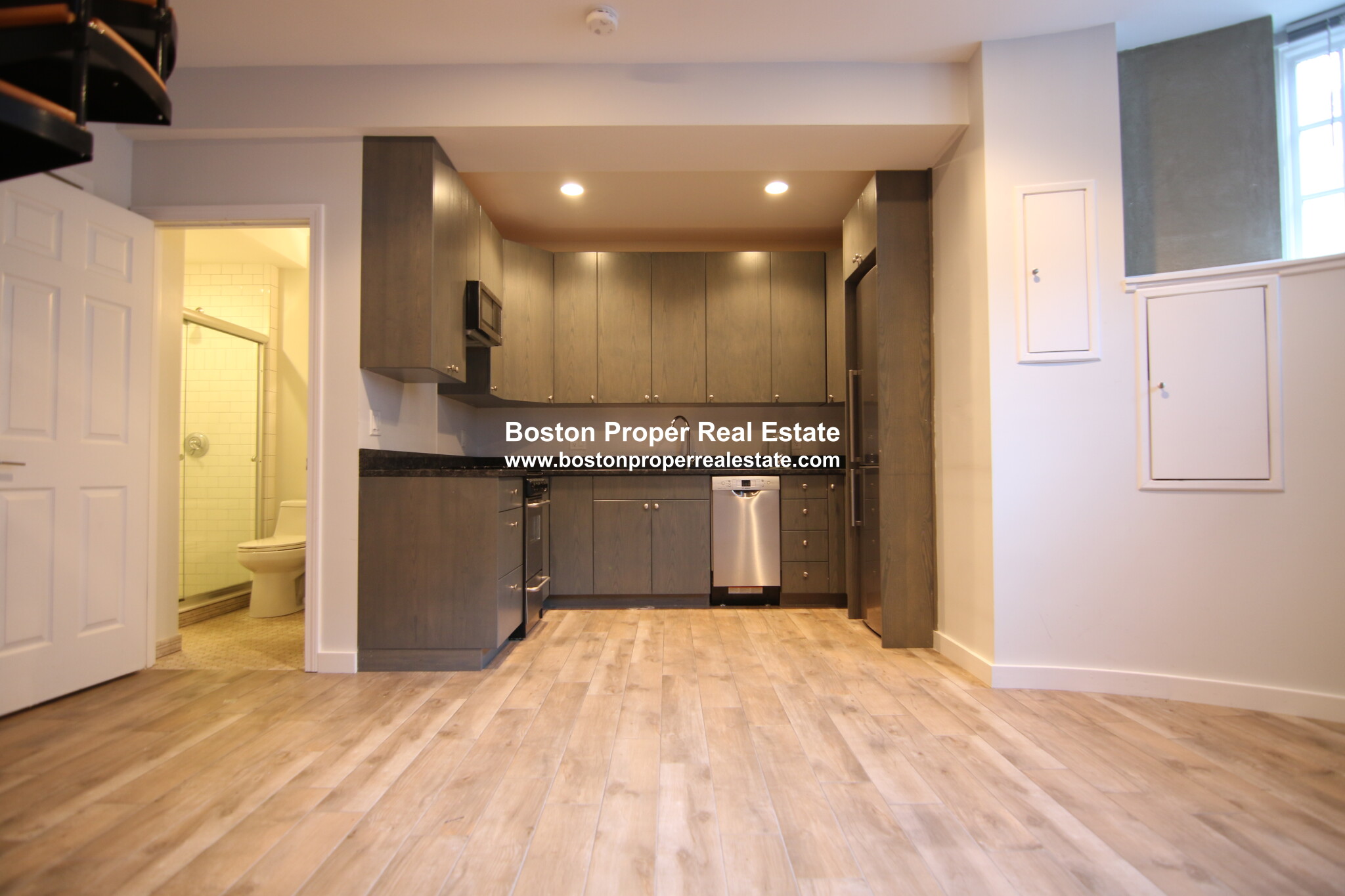 181 Saint Botolph St, Back Bay