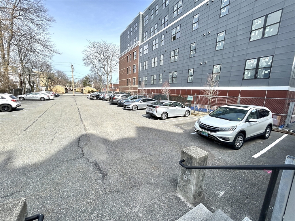 19 Winchester St, Coolidge Corner