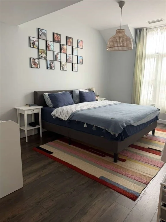 212 Carriage Ln, Taunton