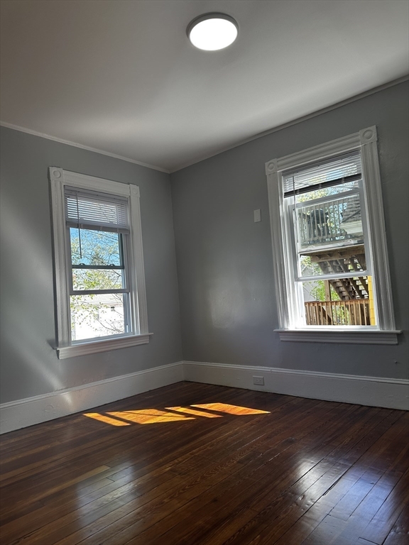 4 Howard Ave, Attleboro