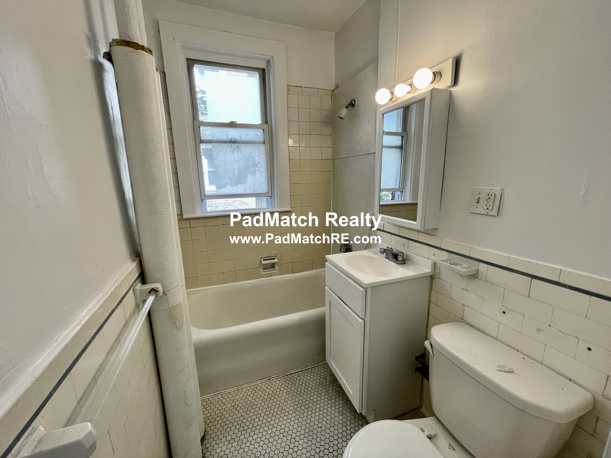 1630 Commonwealth Ave, Brighton