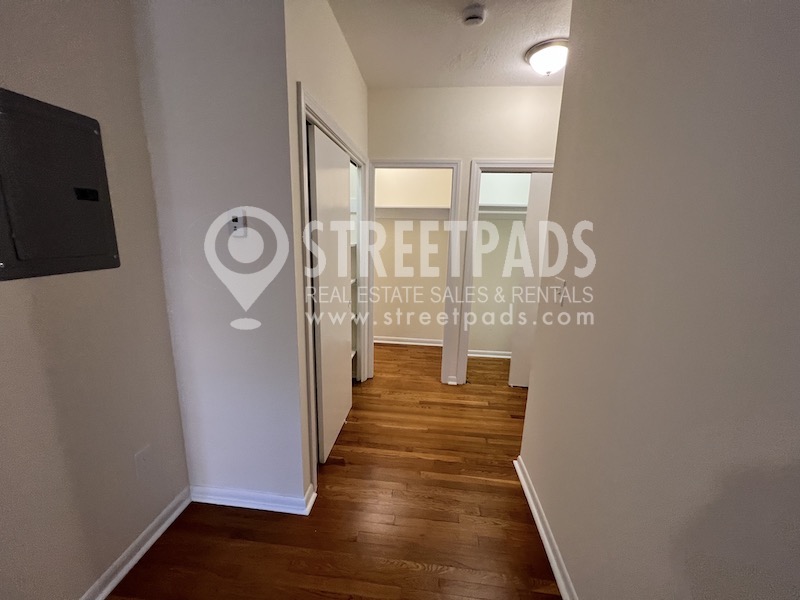 2018 Commonwealth Ave, Brighton