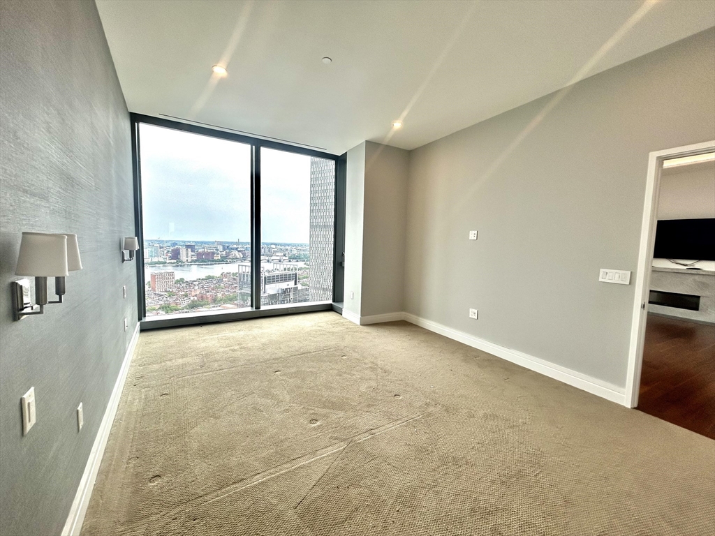 1 Dalton St, Back Bay