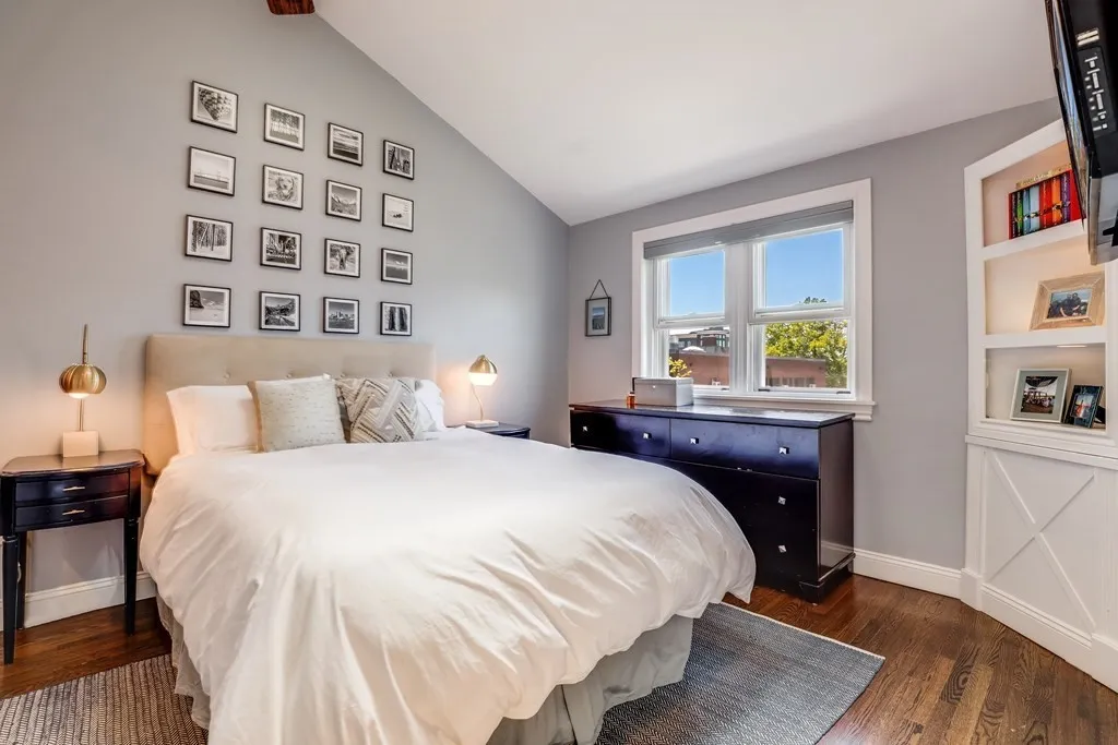 154 West 3rd St, South Boston