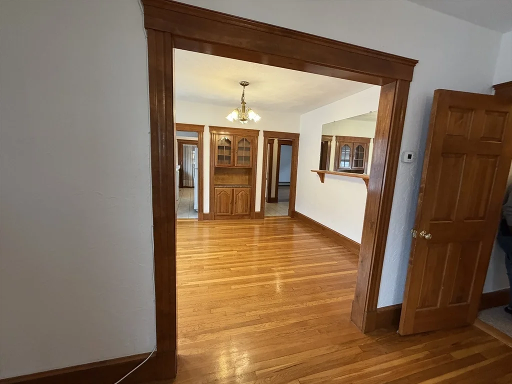 227 Riverside Ave, Medford