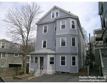 7 Timon Ave, Chestnut Hill