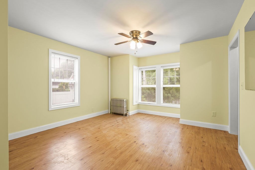 10 Cottage St, Attleboro Falls