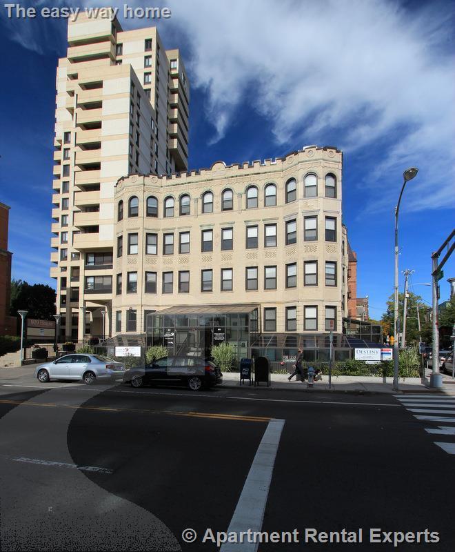 77 Hancock St, Central Square