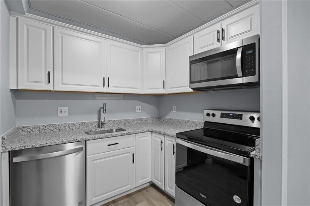 141 Commercial St, Braintree