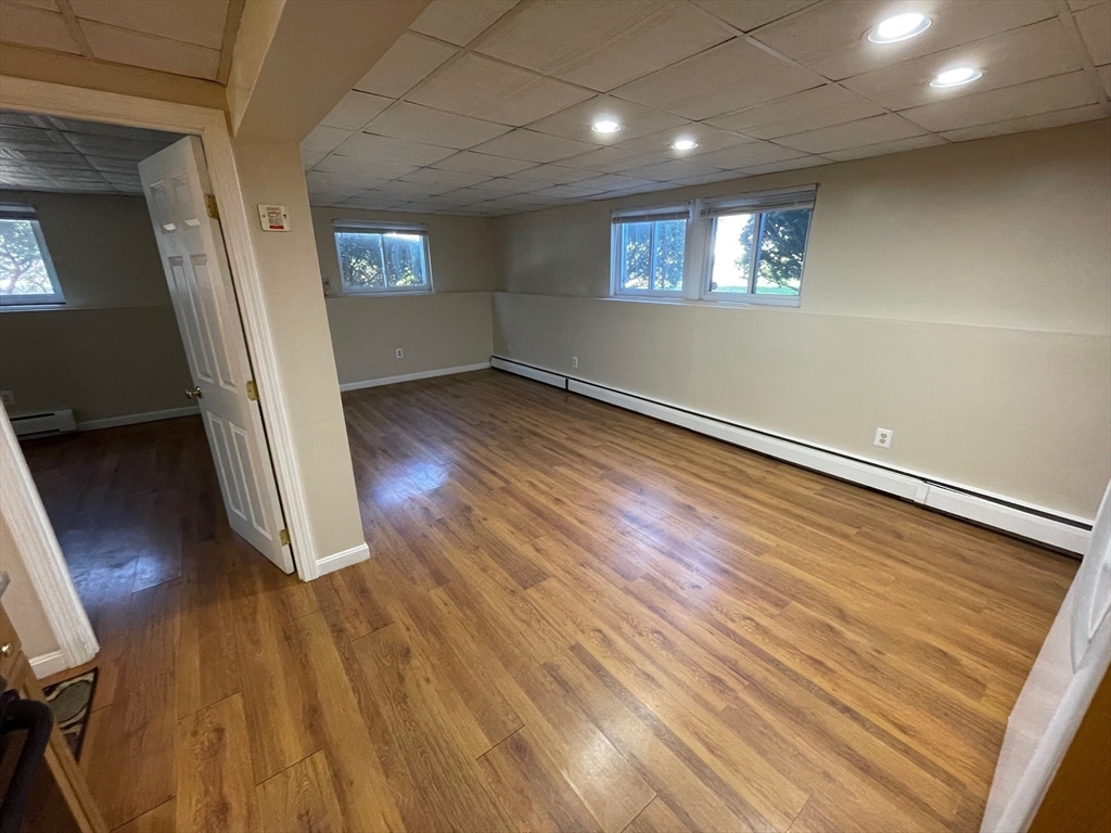 215 Chelmsford St, Chelmsford