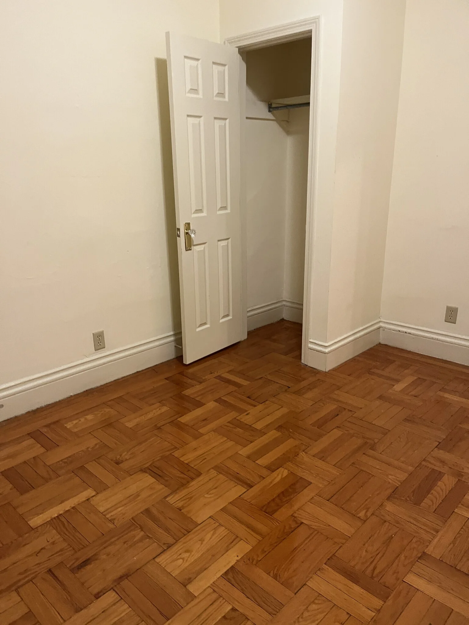 32 Queensberry St, Fenway