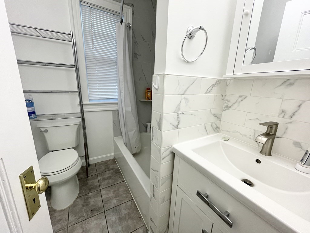 18 Romsey St, Dorchester