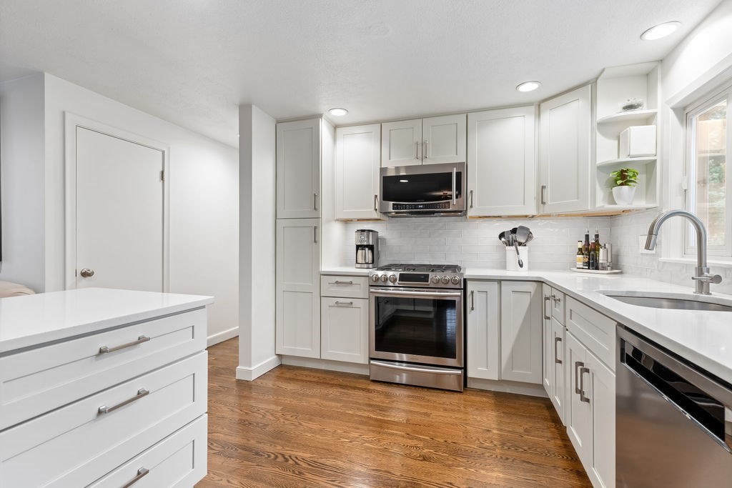 5 Patony Rd, Framingham