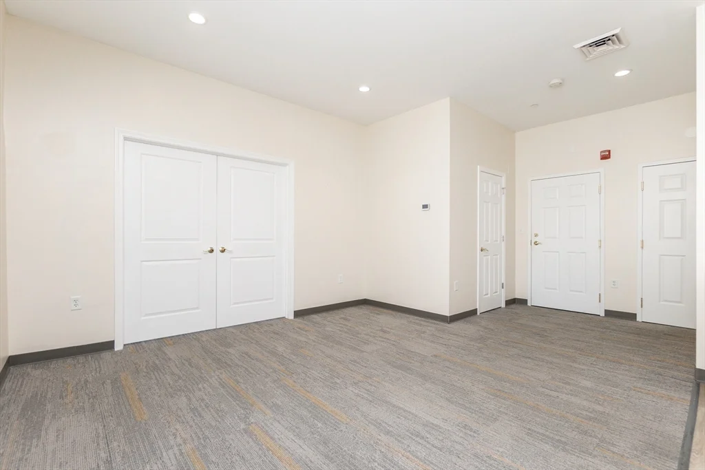 909 Hancock, Quincy Center