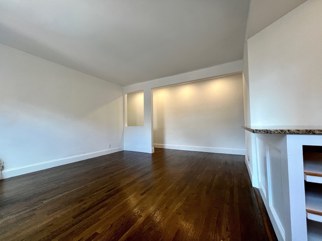 382 Commonwealth Ave, Back Bay