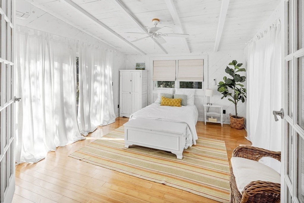 17 Musquashicut Ave, Minot