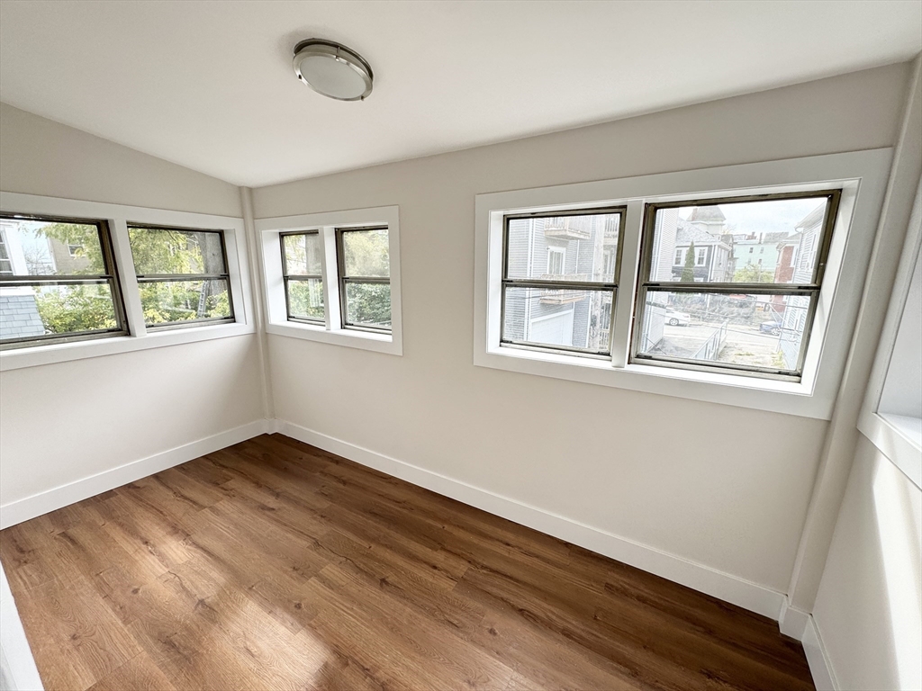 72 Belden St, Dorchester