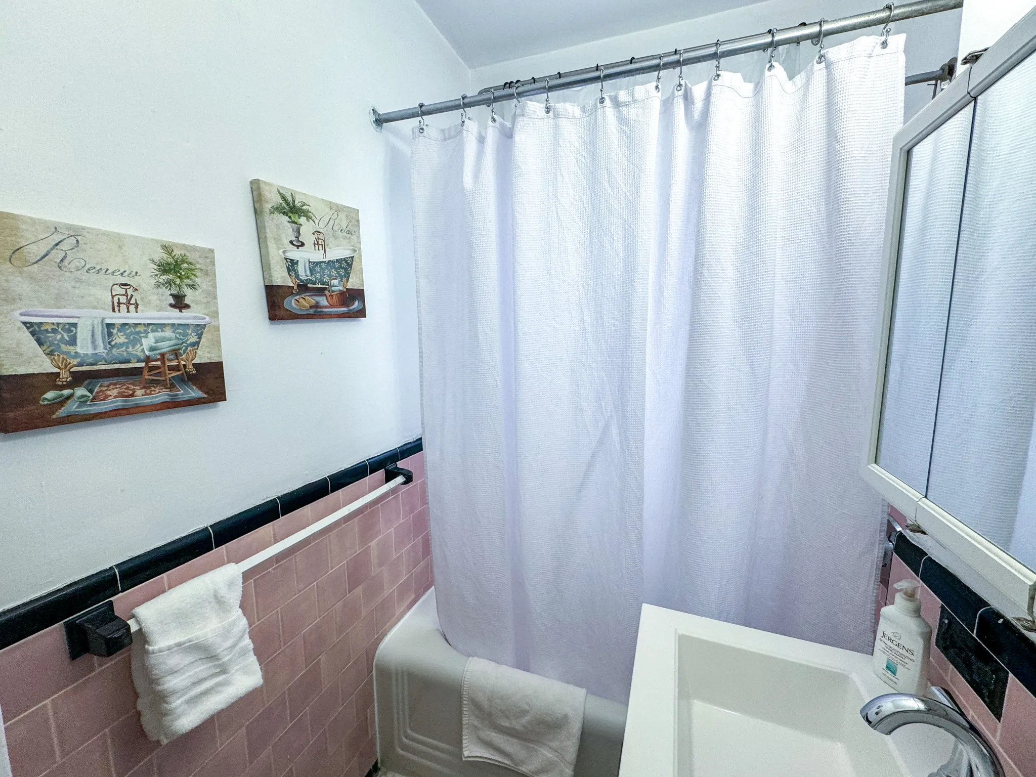 90 Kilsyth Rd, Brighton