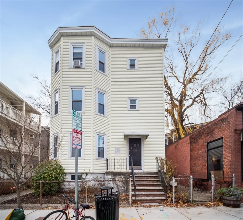 354 Beacon, Ward Two