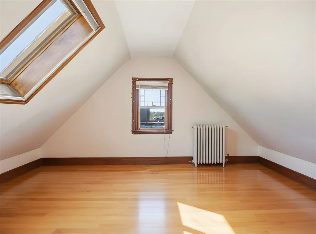 3 Monmouth St, Spring Hill