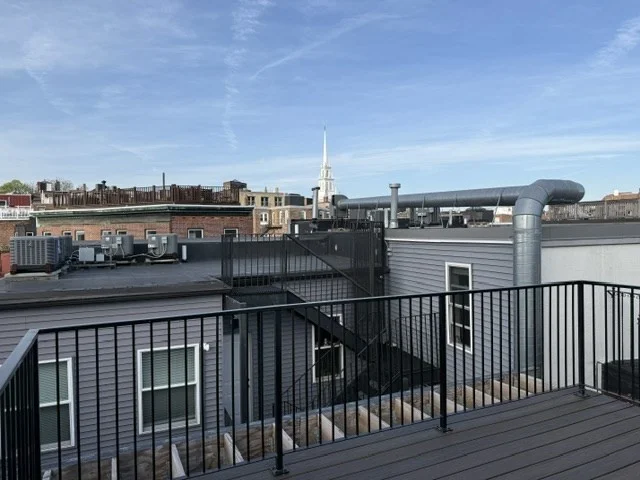 69 N Margin St, North End
