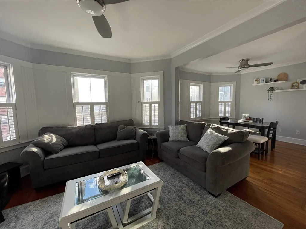 472 East 8th St, South Boston