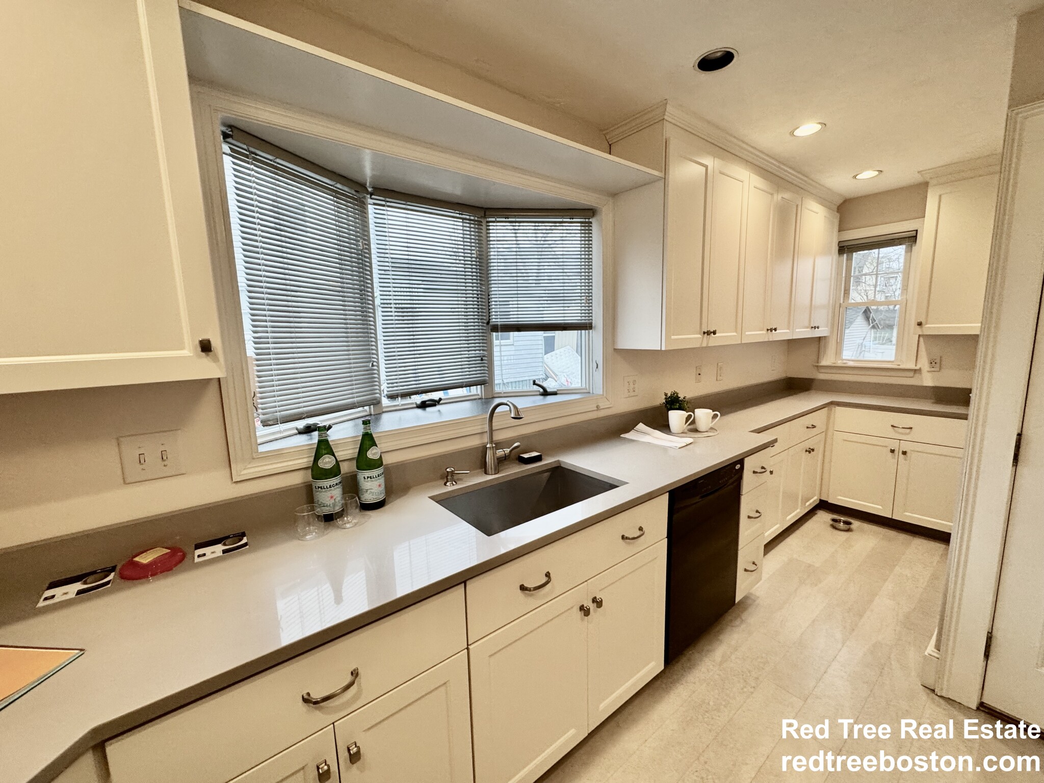 324 Beech St, Roslindale