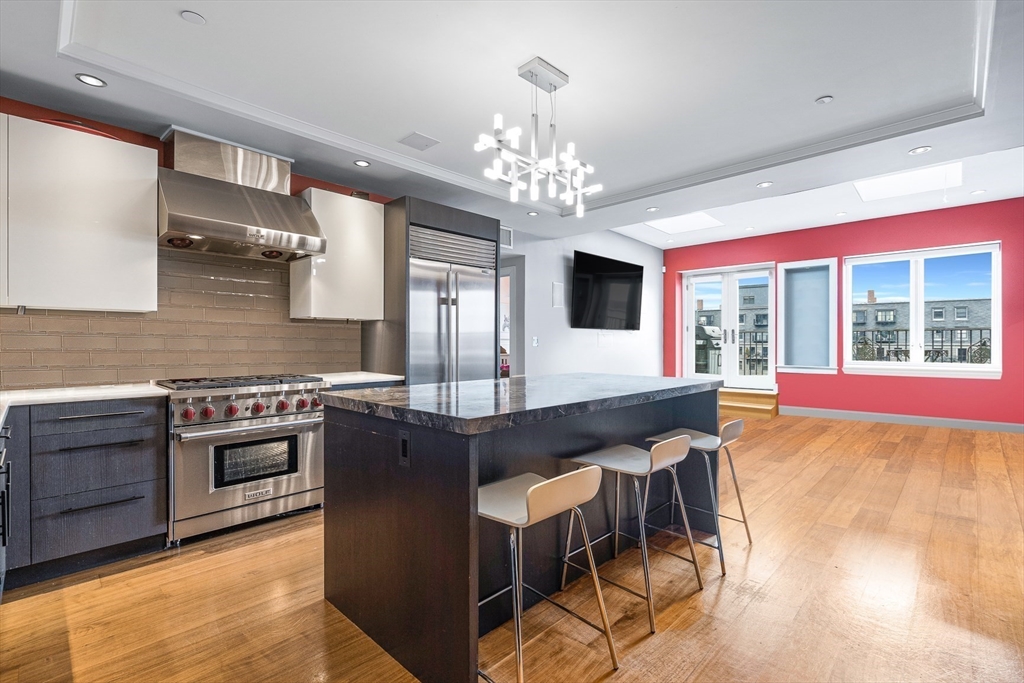 39 Commercial Wharf, Waterfront