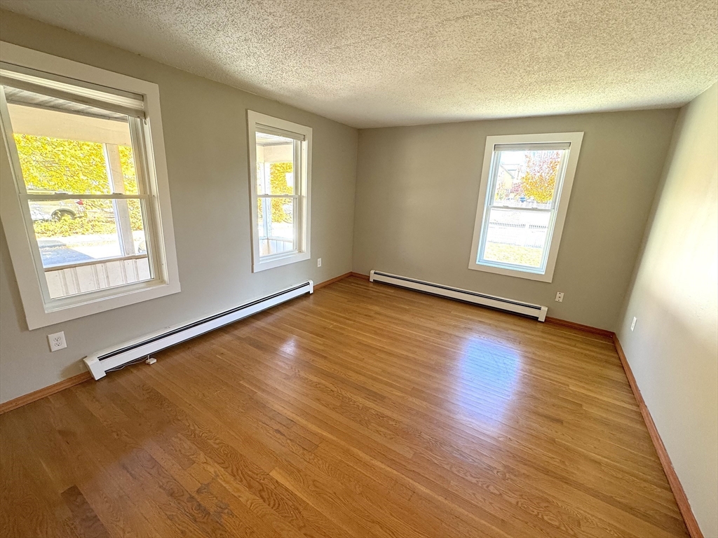 216 Harvey St, North Cambridge