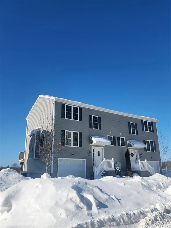 24 Bittersweet Blvd, Worcester