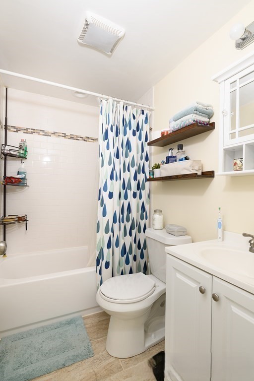 1190 Cambridge St, Cambridge