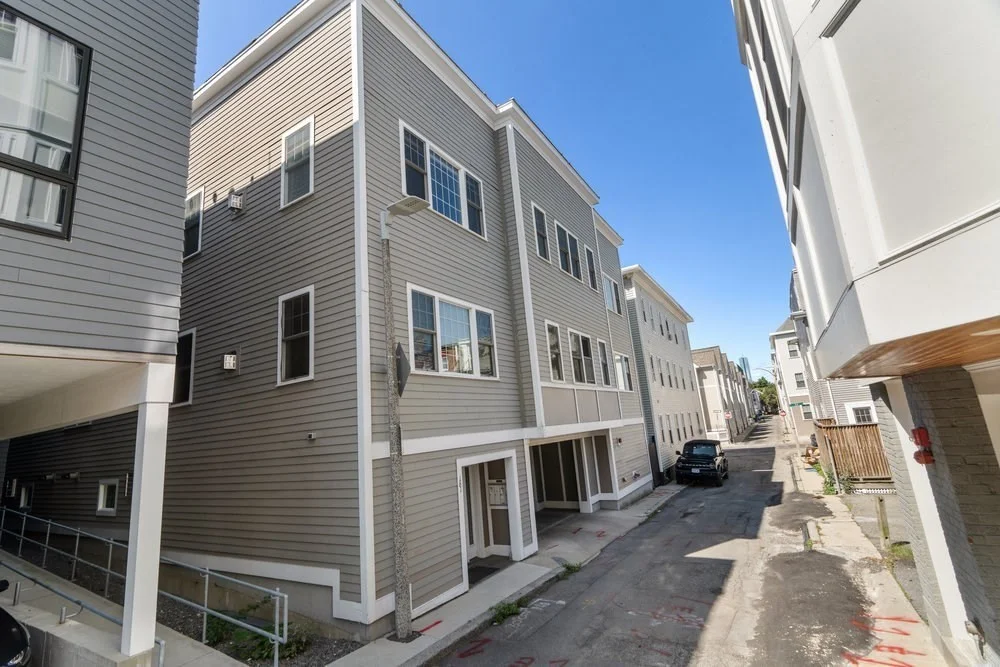 161 Tudor, South Boston