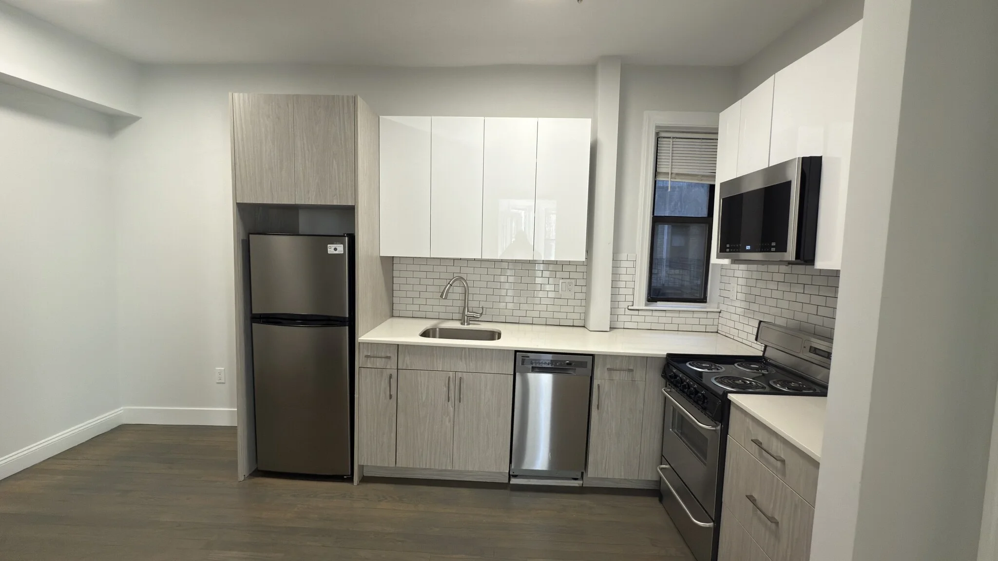 11 Peterborough St, Fenway