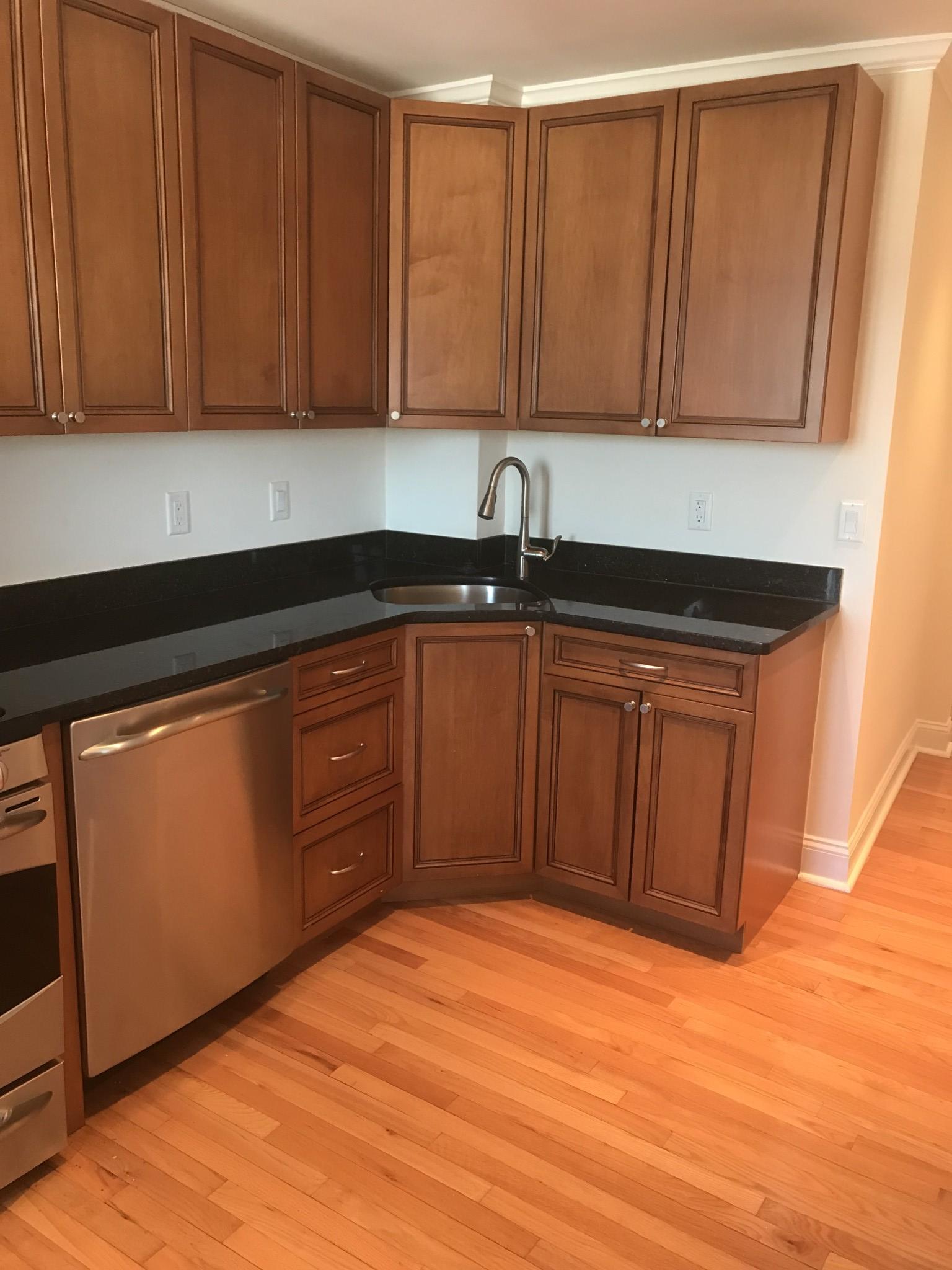 60 Brattle St, Harvard Square