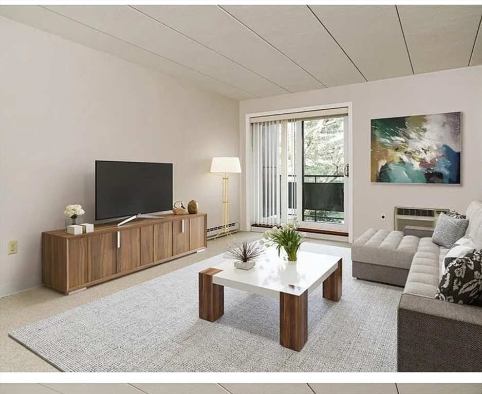 60 Pleasant St, Arlington