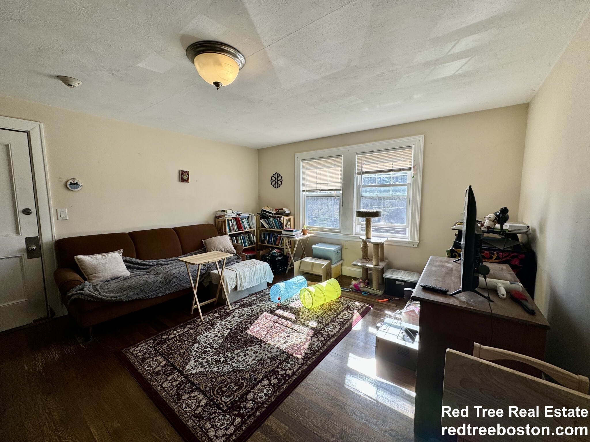 4907 Washington St, West Roxbury