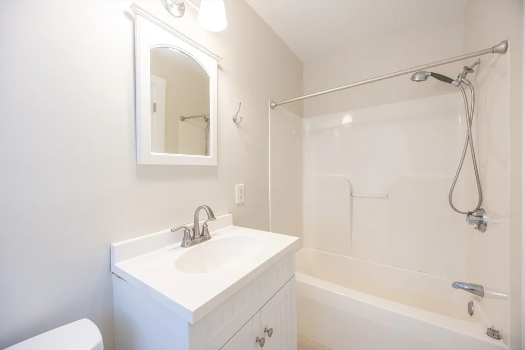 24 Charles St, Westborough