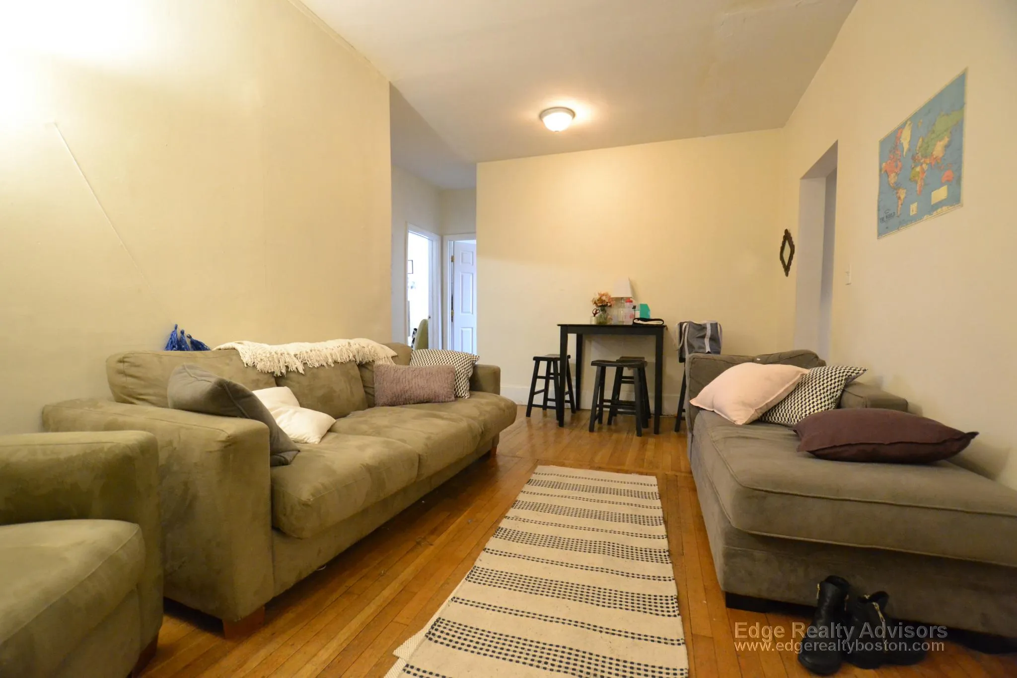 60 Egmont St, North Brookline