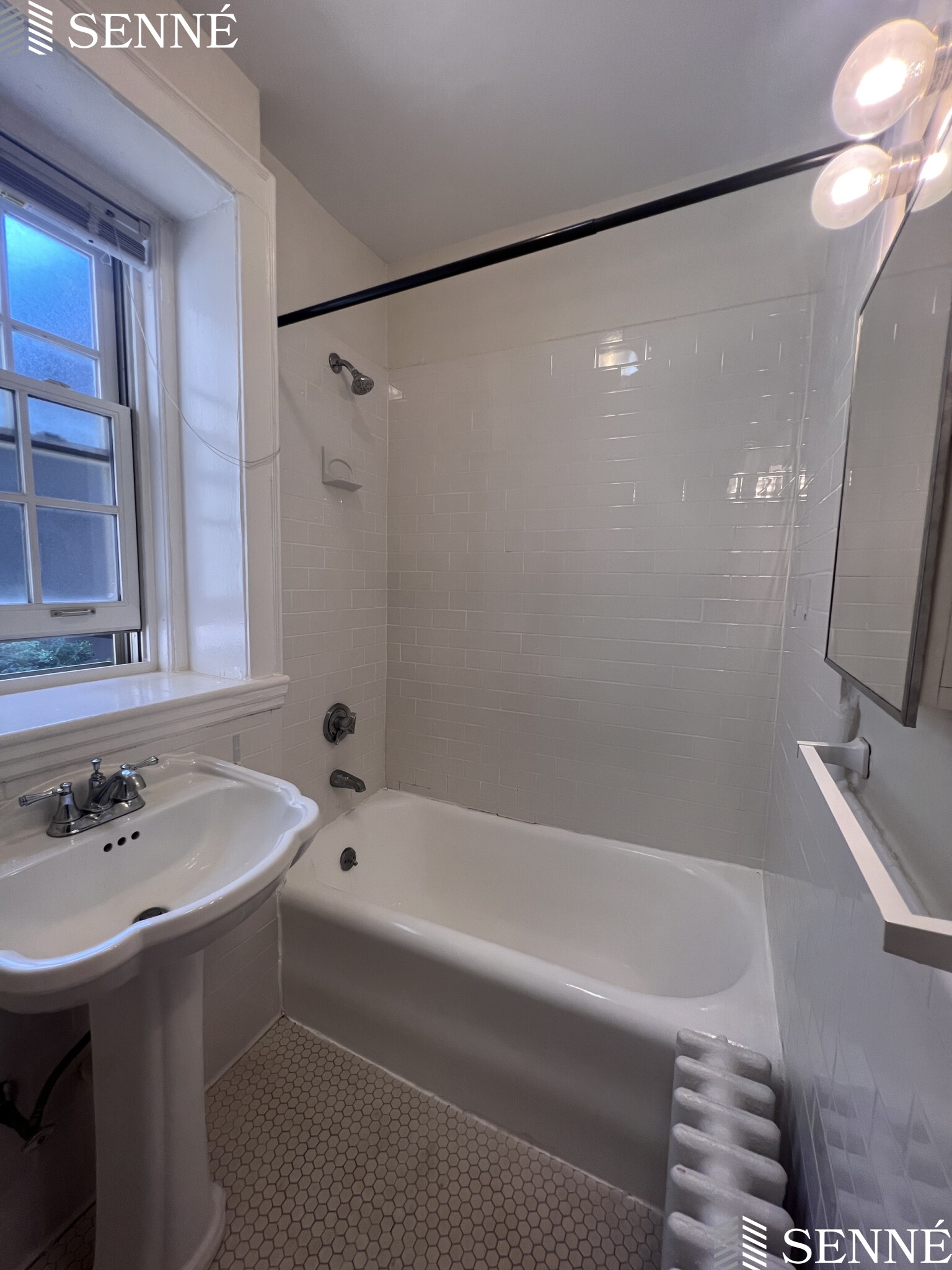 353 Harvard, Mid Cambridge