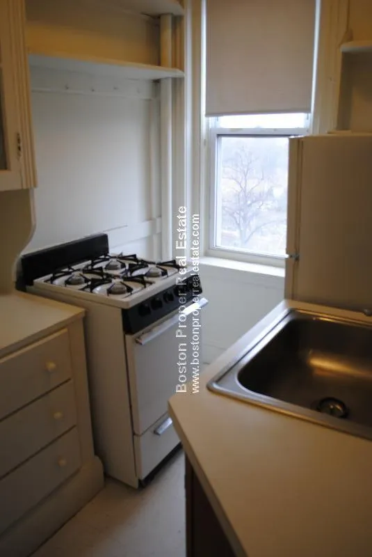 1191 Boylston St, Fenway