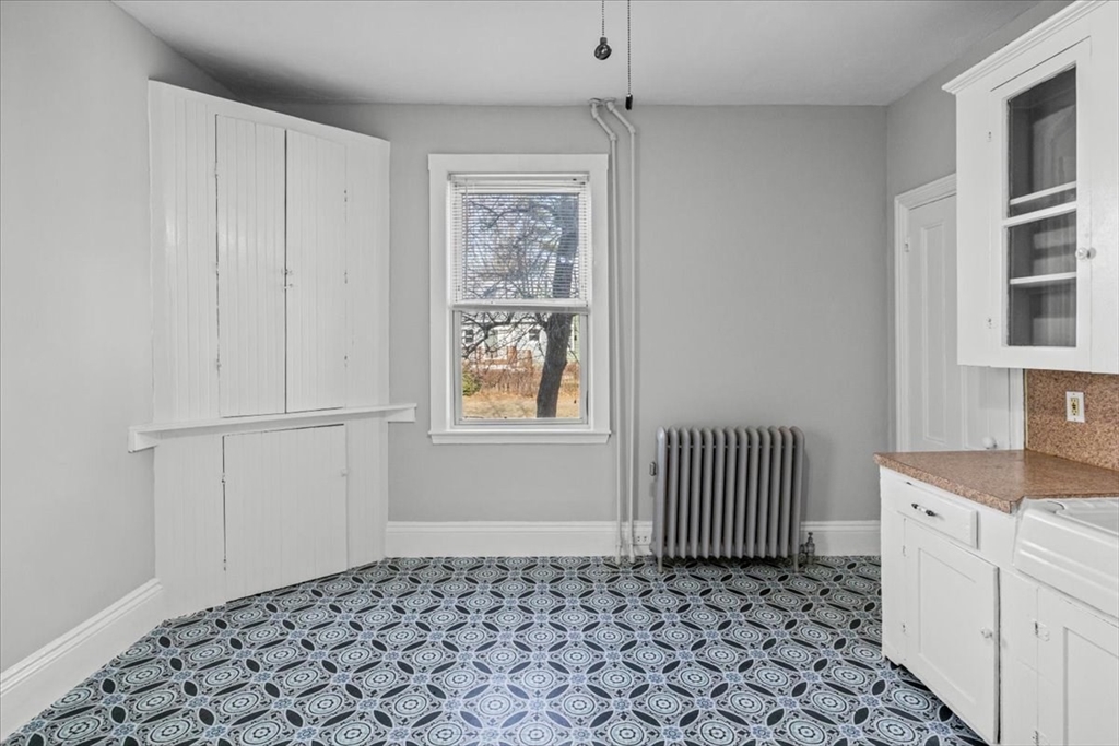 34 Neponset Ave, Hyde Park