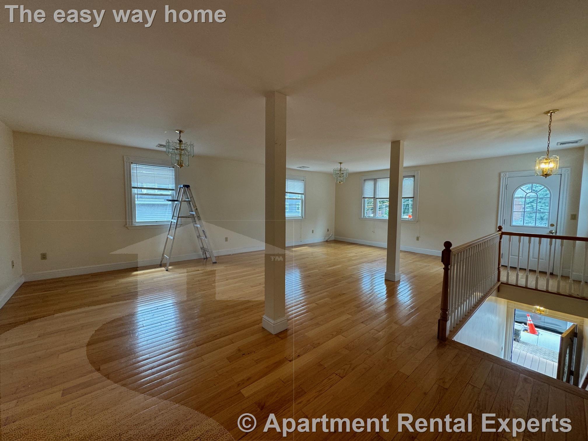 69 School St, Union Square