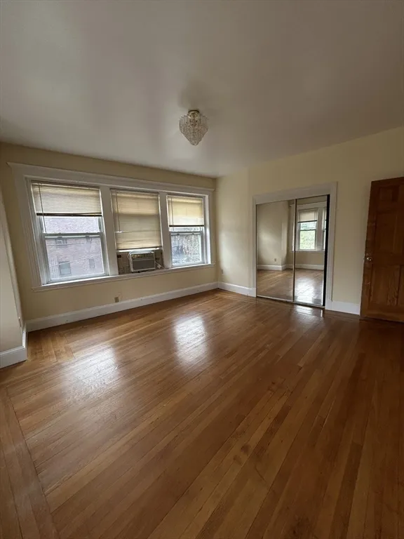 96 Saint Paul St, Coolidge Corner