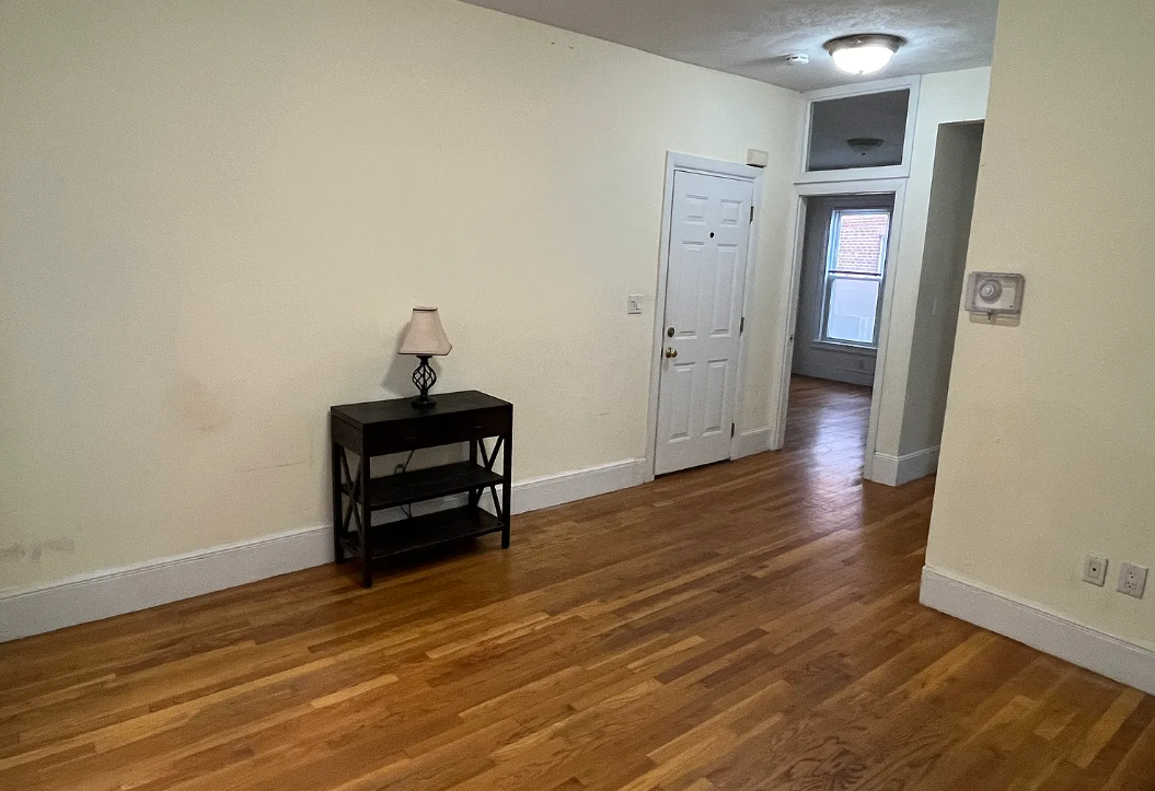 35 A Harvard St, Central Village